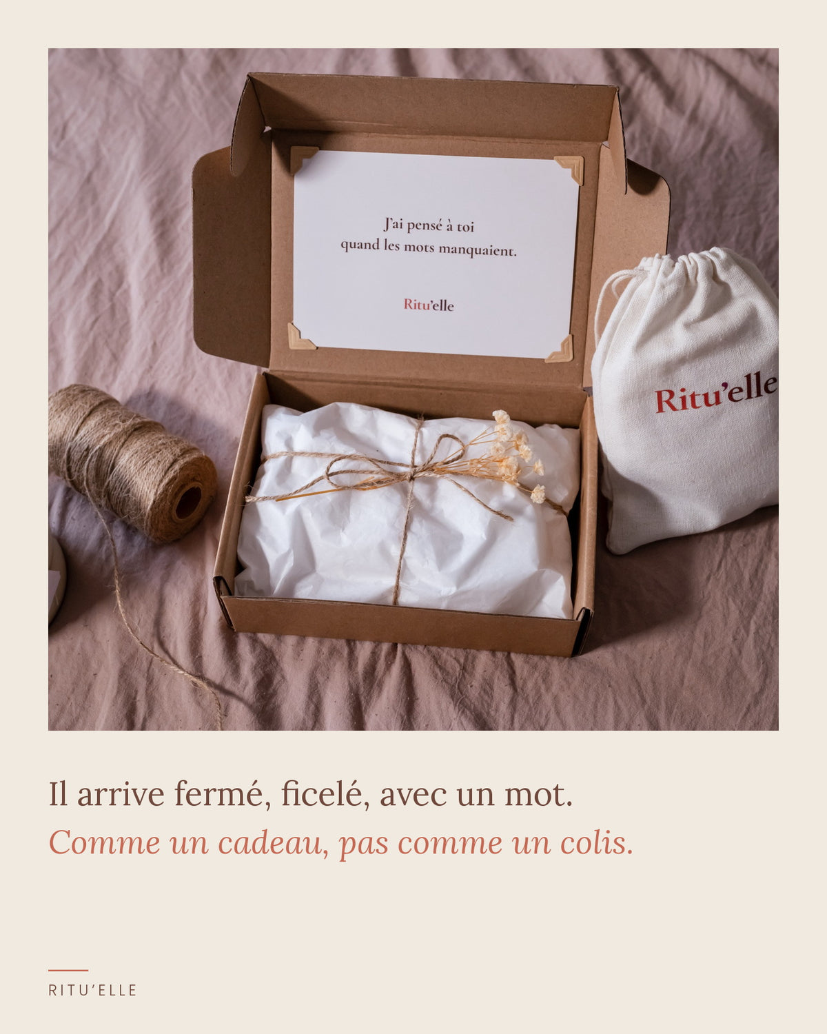 Colis Ritu'elle ouvert avec sa carte manuscrite